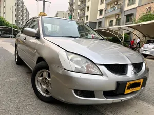 Mitsubishi Lancer GLX 1.3 2005 for Sale