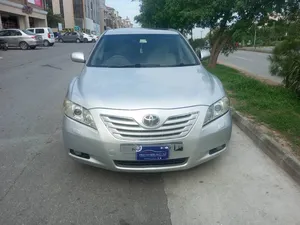 Toyota Camry Up-Spec Automatic 2.4 2008 for Sale