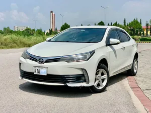 Toyota Corolla XLi VVTi 2015 for Sale