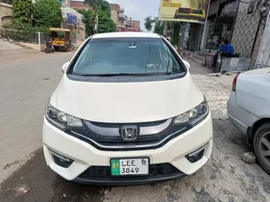 Honda Fit 1.5 Hybrid S Package 2018 for Sale