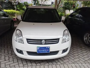 Suzuki Swift DLX Automatic 1.3 Navigation 2018 for Sale