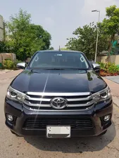 Toyota Hilux Revo V Automatic 2.8 2020 for Sale