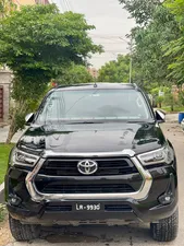 Toyota Hilux Revo V Automatic 2.8 2021 for Sale