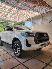 Toyota Hilux Revo V Automatic 2.8 2021 for Sale