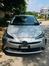 Toyota Prius S 2020 for Sale