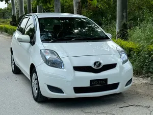 Toyota Vitz F 1.0 2010 for Sale