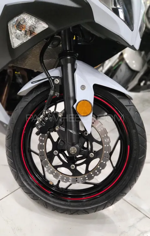 Kawasaki Ninja ZX300 2014 for Sale Kawasaki Ninja ZX300 2014 for Sale Image-9