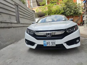 Honda Civic Oriel 1.8 i-VTEC CVT 2017 for Sale