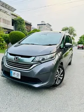 Honda Freed + Hybrid EX 2018 for Sale