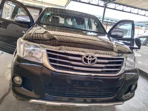 Toyota Hilux Vigo Champ G 2016 for Sale