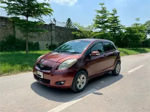 Toyota Vitz F 1.0 2010 for Sale