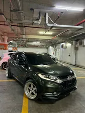 Honda Vezel Hybrid Z 2015 for Sale