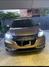 Honda Vezel Hybrid Z 2016 for Sale