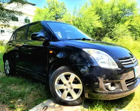 Suzuki Swift DLX Automatic 1.3 Navigation 2018 for Sale