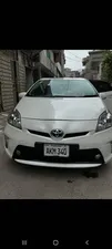 Toyota Prius S 1.8 2015 for Sale