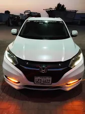 Honda Vezel Hybrid Z 2015 for Sale