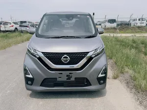 Nissan Dayz Highway star S hybrid X pro pilot 2021 for Sale