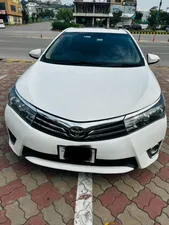 Toyota Corolla Altis Grande CVT-i 1.8 2015 for Sale