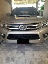 Toyota Hilux Invincible 2012 for Sale