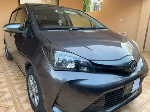 Toyota Vitz F 1.0 2014 for Sale