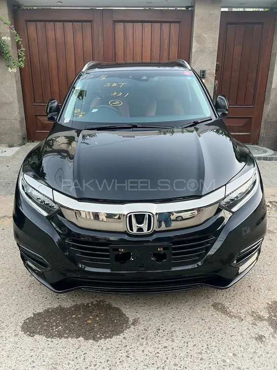 Honda Vezel 2019 for Sale in Karachi Image-1