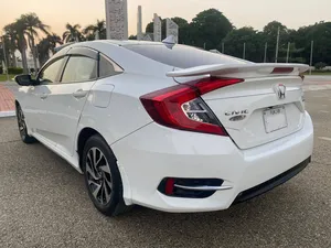 Honda Civic 1.8 i-VTEC CVT 2017 for Sale