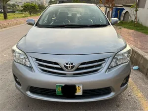 Toyota Corolla Altis SR Cruisetronic 1.6 2012 for Sale