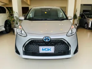 Toyota Sienta X 2019 for Sale