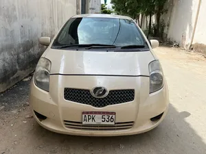 Toyota Vitz F 1.3 2005 for Sale