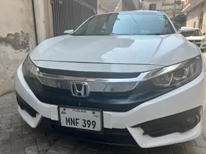 Honda Civic 1.8 i-VTEC CVT 2016 for Sale