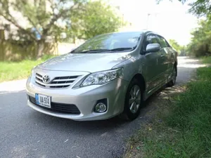 Toyota Corolla Altis SR Cruisetronic 1.6 2011 for Sale