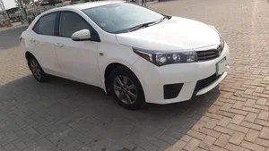 Toyota Corolla Altis Automatic 1.6 2016 for Sale