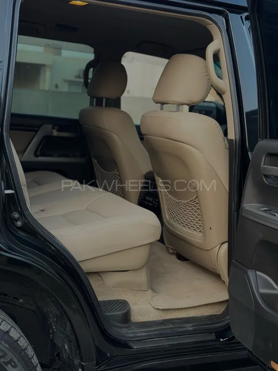 Toyota Land Cruiser 2008 for Sale in Lahore Toyota Land Cruiser 2008 for Sale in Lahore Image-18