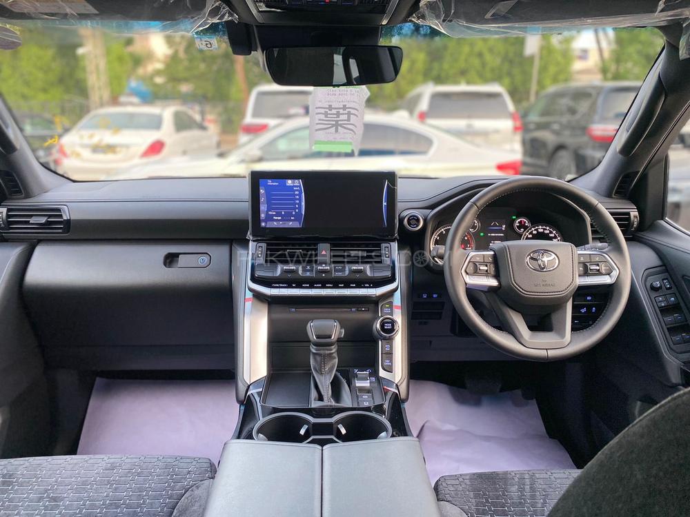 Land Cruiser AX LC300
Model: 2023
3.5L Twin Turbo Petrol
Zero Meter 
Unregistered 
Fresh import 

*Original TV + 4 cameras 
*Fingerprint Start 
*7 Seater 
*Power seat 
*Sunroof

Calling and Visiting Hours

Monday to Saturday

11:00 AM to 7:00 PM