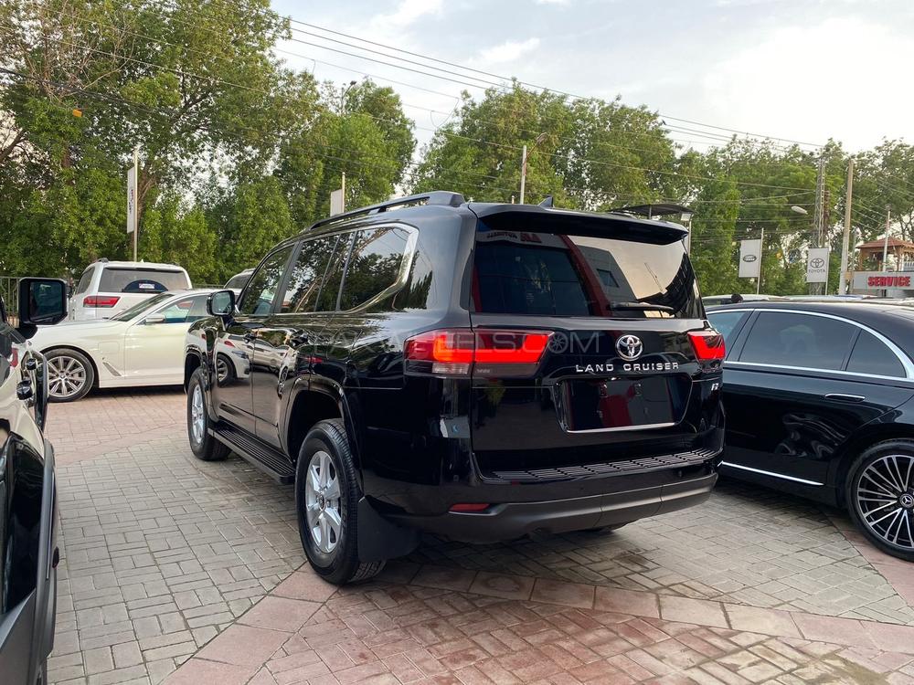 Land Cruiser AX LC300
Model: 2023
3.5L Twin Turbo Petrol
Zero Meter 
Unregistered 
Fresh import 

*Original TV + 4 cameras 
*Fingerprint Start 
*7 Seater 
*Power seat 
*Sunroof

Calling and Visiting Hours

Monday to Saturday

11:00 AM to 7:00 PM