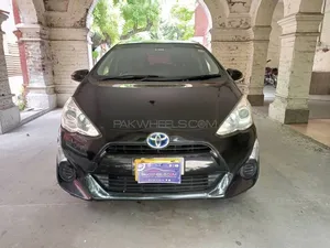 Toyota Aqua S 2016 for Sale