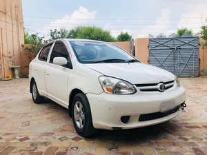 Toyota Platz F 1.3 2005 for Sale