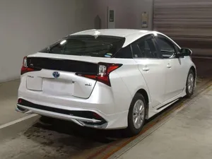 Toyota Prius S Touring Selection 2021 for Sale