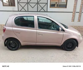 Toyota Vitz F 1.0 2000 for Sale