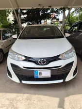 Toyota Yaris GLI MT 1.3 2022 for Sale