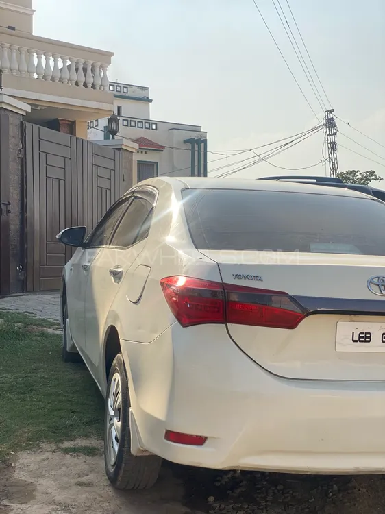 Toyota Corolla 2016 for Sale in Mandi bahauddin Image-1