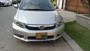 Honda Civic VTi Prosmatec 1.8 i-VTEC 2013 for Sale