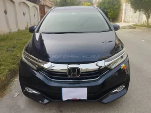 Honda Fit Shuttle Hybrid 2017 for Sale