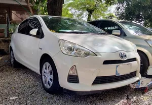 Toyota Aqua S 2013 for Sale