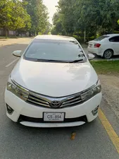 Toyota Corolla Altis Grande CVT-i 1.8 2014 for Sale