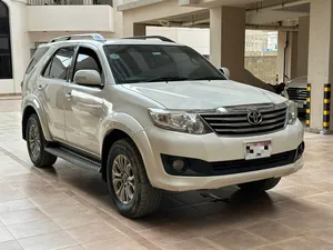 Toyota Fortuner 2.7 VVTi 2014 for Sale