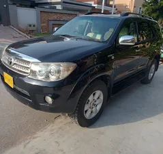 Toyota Fortuner 2010 for Sale