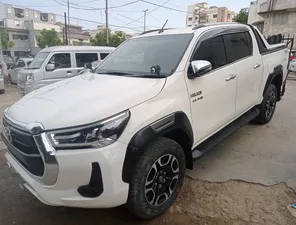 Toyota Hilux Revo V Automatic 2.8 2021 for Sale