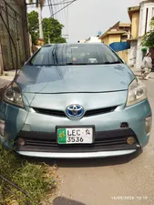 Toyota Prius G 1.8 2012 for Sale