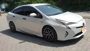 Toyota Prius S 2016 for Sale